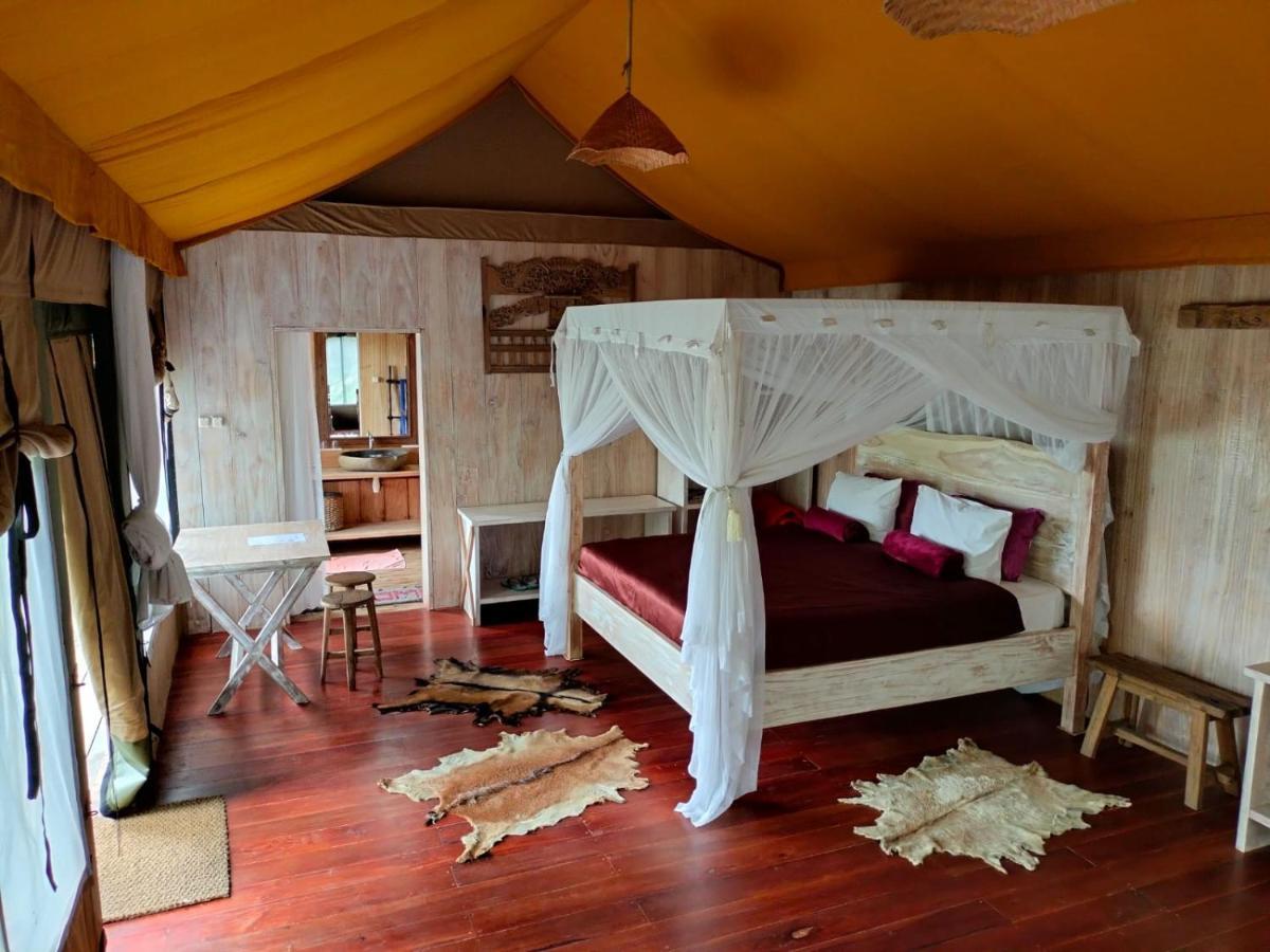 Sang Giri Mountain Tent Resort By Ahm Джатілувіг Екстер'єр фото